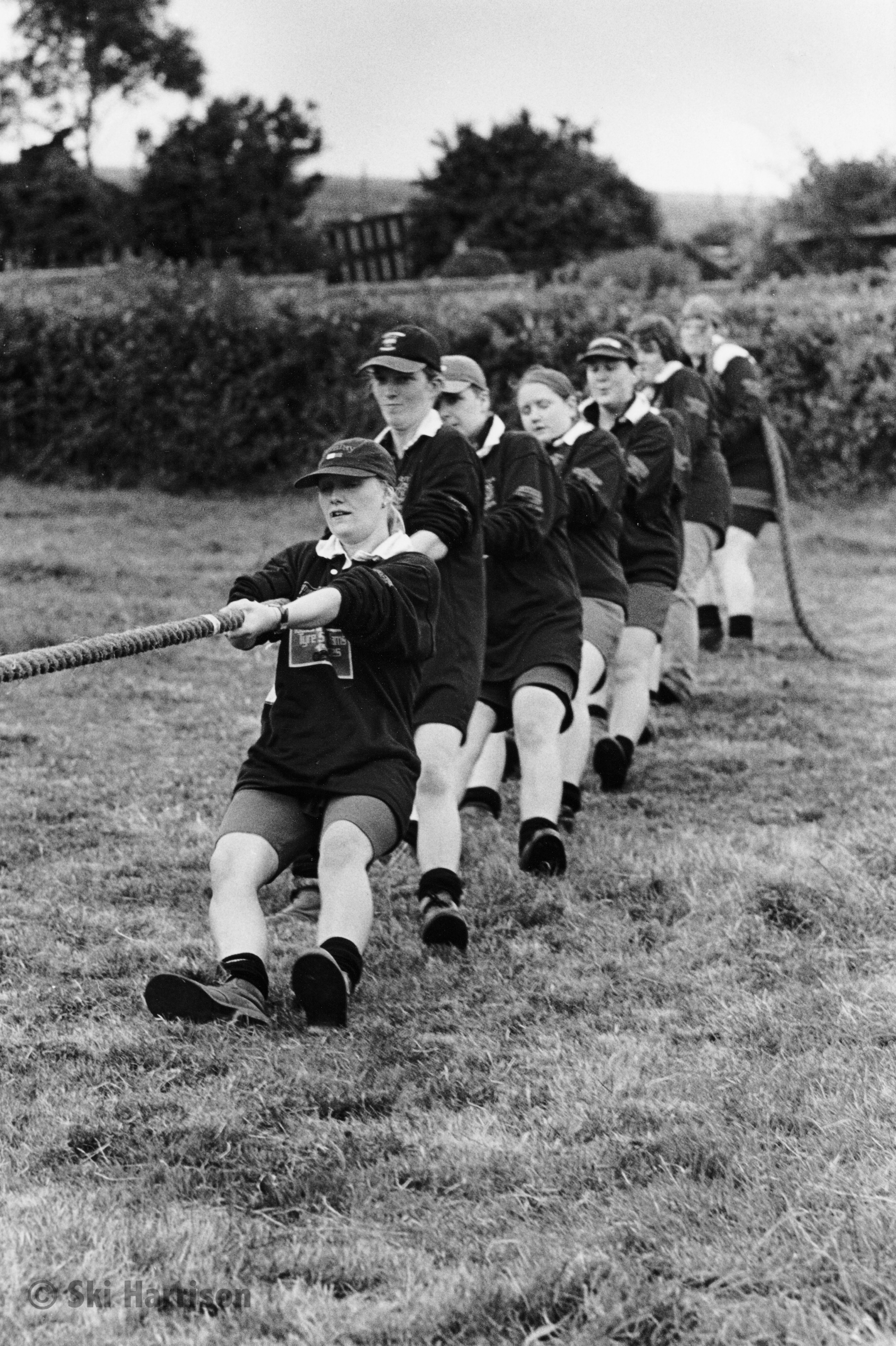 CS48 - Cornworthy Ladies' Tug-of-War - winning! Cornworthy Pig Roast, 2000